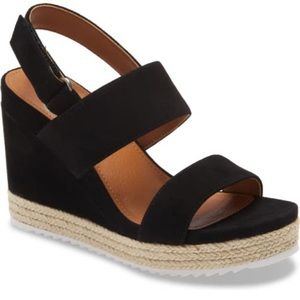 Caslon Jillian Wedge Sandal